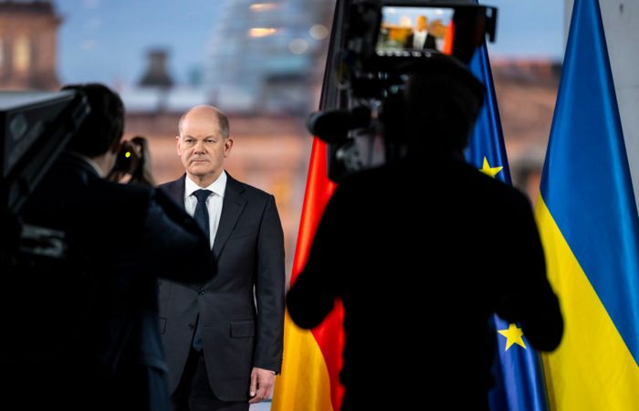 Шольц призвал Путина к прекращению огня на Украине