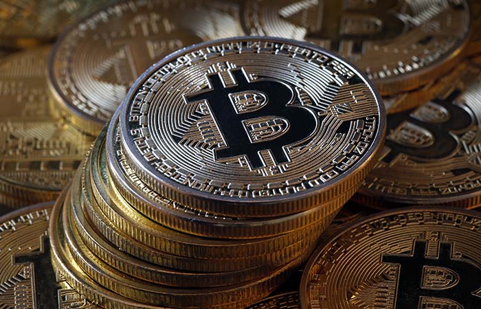 Курс биткойна поднялся до $45 тыс. впервые с января