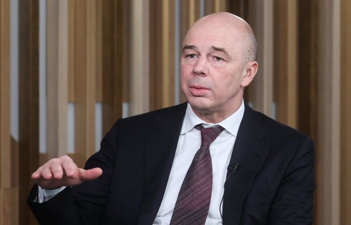 Силуанов счел, что западные партнеры "подстроятся" под расчеты за газ в рублях