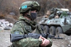 В непризнанной Нагорно-Карабахской республике введено военное положение