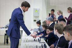 Федерация шахмат России подаст апелляцию на отстранение Карякина
