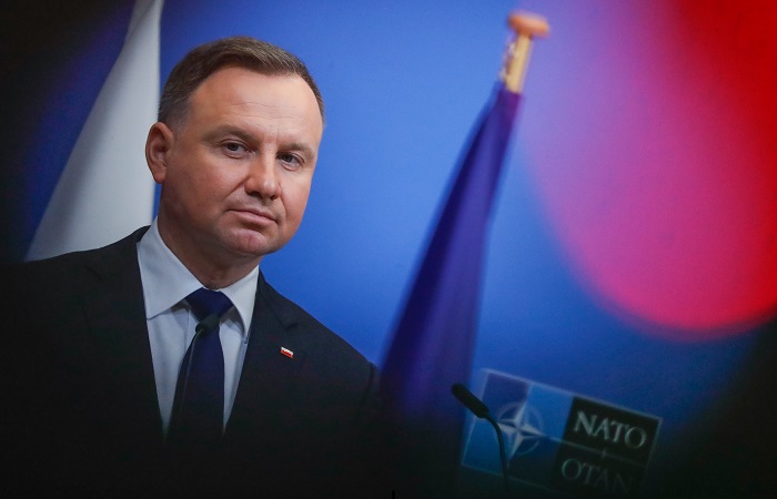 Президент Польши заявил, что диалог с Россией "не имеет смысла"