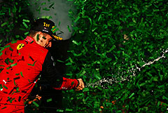 Шарль Леклер выиграл Гран-при Австралии "Формулы-1"