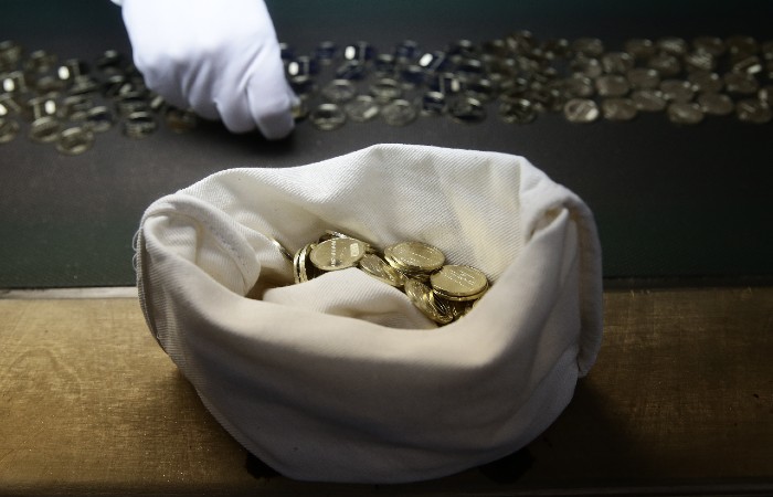 Правительство РФ увеличит свой резервный фонд на 273,4 млрд рублей