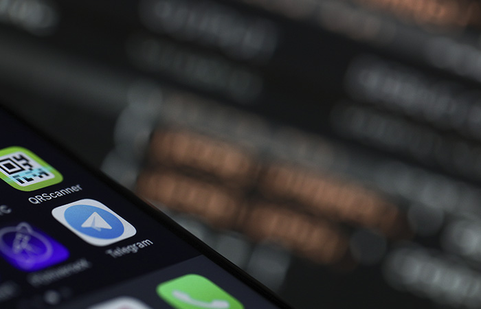 Законопроект о регулировании алгоритмов соцсетей доработают до конца апреля