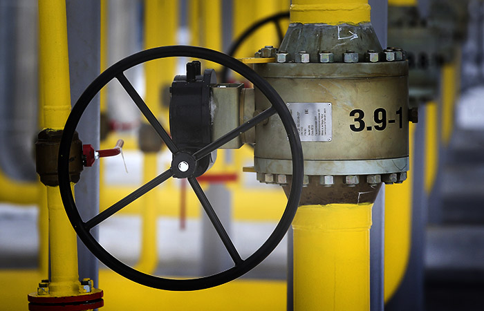 Путин заявил о сбоях в оплате нефтегазовых поставок в "недружественные" страны