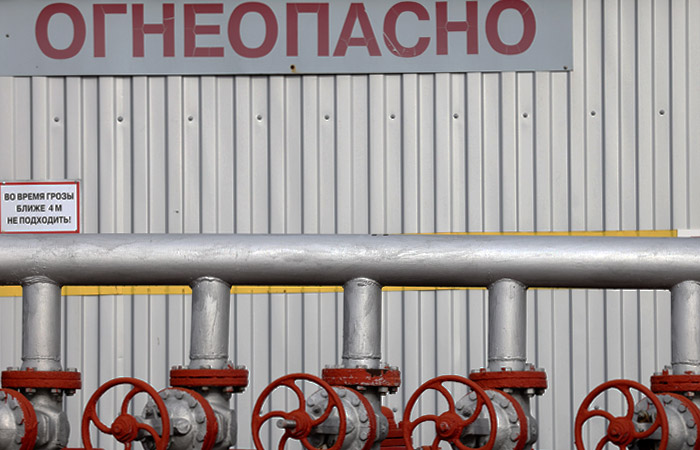 ЕС планирует поэтапный запрет на нефть из РФ