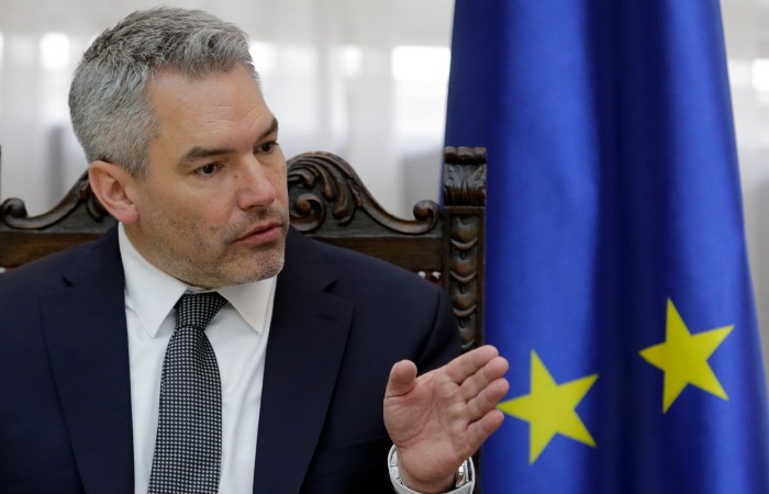 Канцлер Австрии назвал возможным не зависеть от газа из РФ лишь через несколько лет