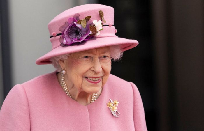 Королева Елизавета II пропустит пасхальное богослужение