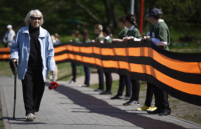 В Думу внесен законопроект о приравнивании георгиевской ленты к символам воинской славы