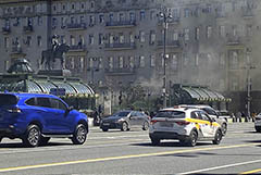 Потушен пожар на ярмарке напротив мэрии Москвы