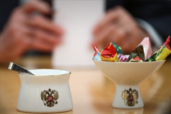 Владимир Миловидов, Андрей Нечаев: два мнения о санкциях