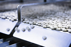 Минздрав опроверг планы ввести штрафы за ввоз в Россию незарегистрированных лекарств