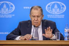 Лавров отверг планы РФ подгонять завершение спецоперации на Украине к 9 мая