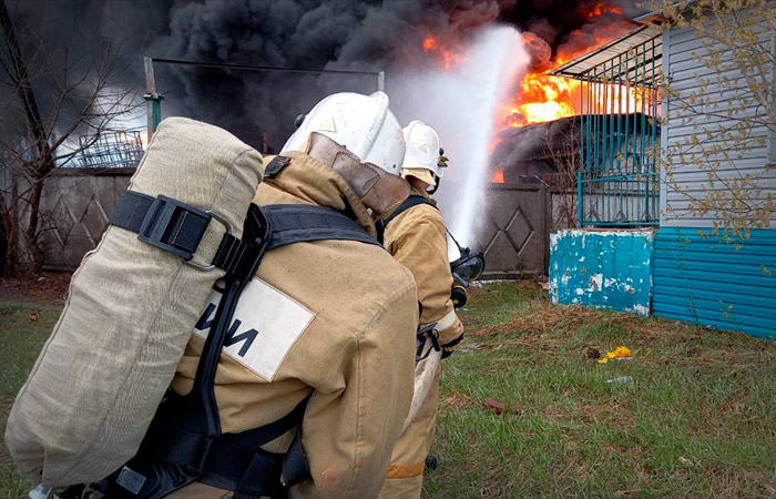 Железнодорожные цистерны загорелись в нижегородском Дзержинске