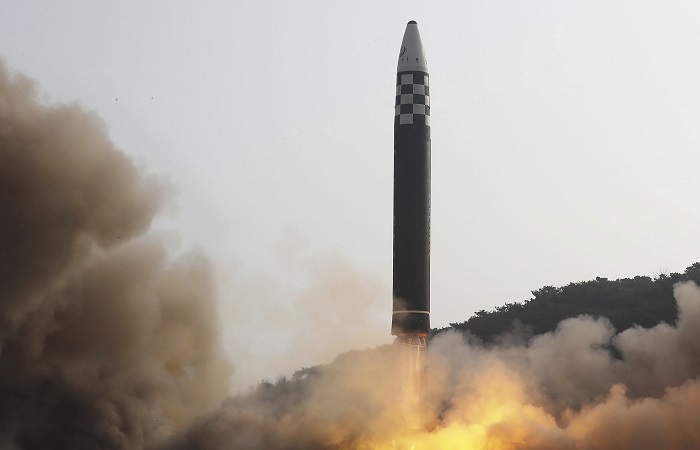 Южная Корея и США обеспокоены ракетными пусками Северной Кореи