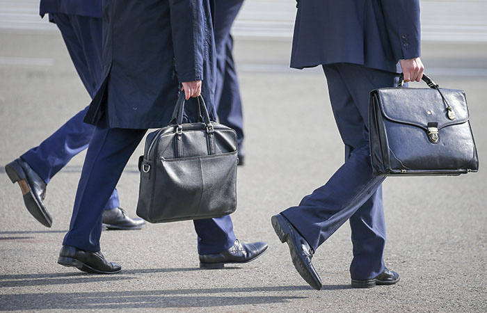 Минтруда предложило запретить на 5 лет прием на госслужбу уволенных за коррупцию