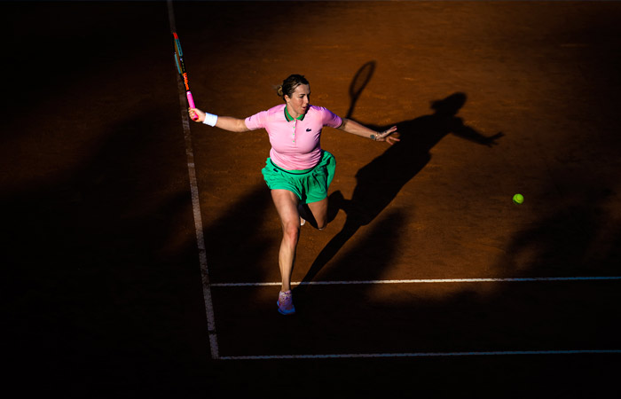 Российская теннисистка Павлюченкова досрочно завершила сезон из-за травмы