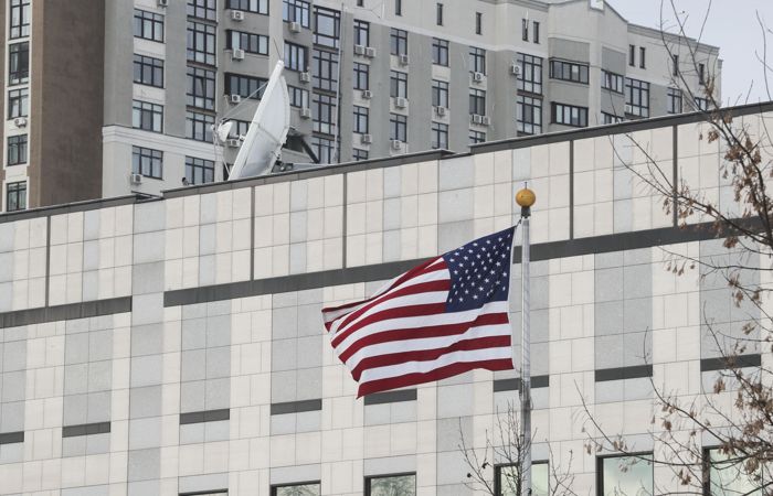 Посольство США в Киеве возобновило работу