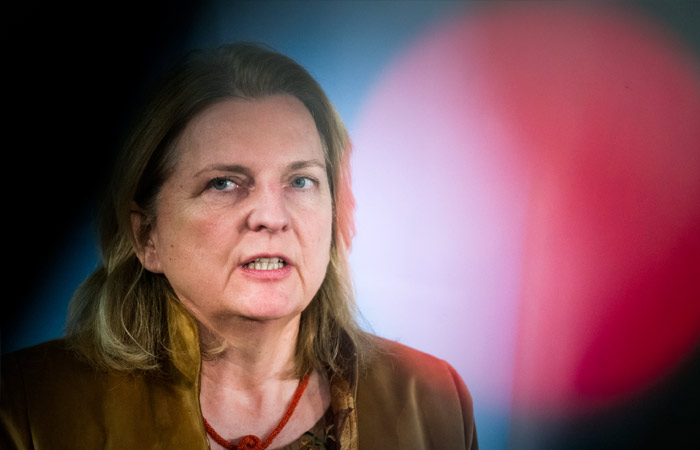 Экс-глава МИД Австрии Карин Кнайсль покинула совет директоров "Роснефти"