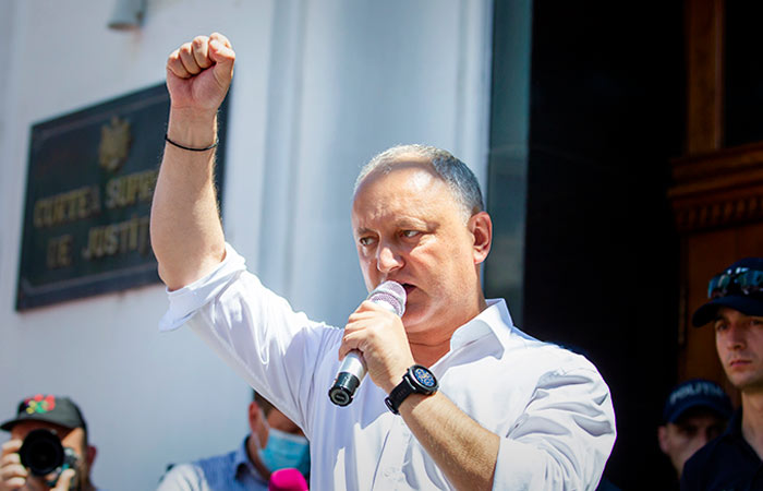 Экс-президенту Молдавии Додону предъявили обвинения в госизмене и коррупции