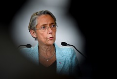 Новый французский премьер обозначила приоритеты