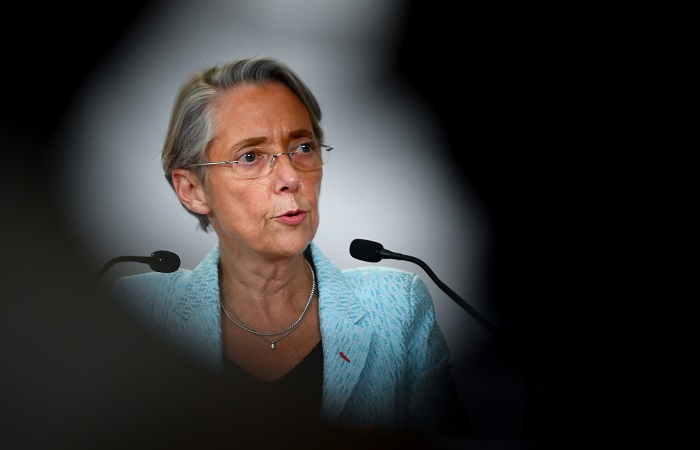 Новый французский премьер обозначила приоритеты