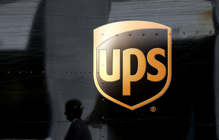 UPS грозит штраф до 6 млн руб. за отказ локализовать данные россиян в РФ