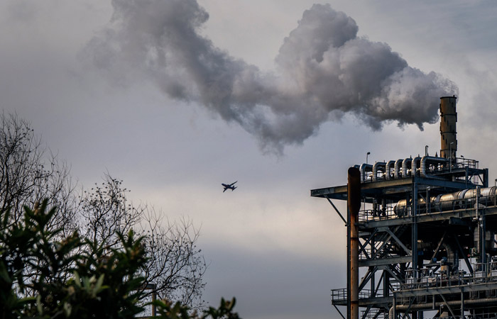 Белый дом стал выяснять у бизнеса планы перезапуска ранее остановленной нефтепереработки