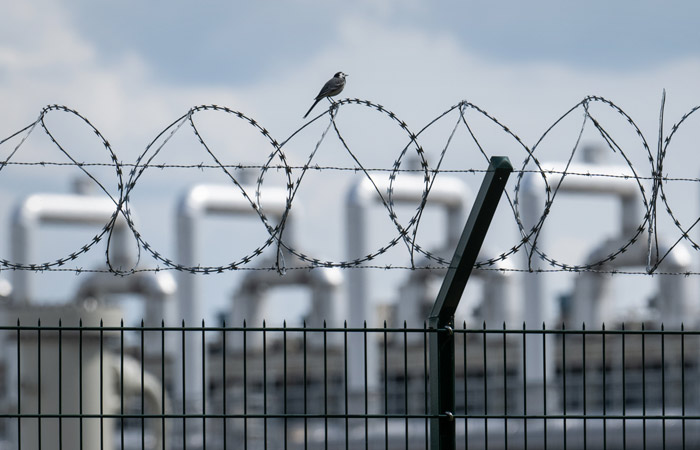 "Газпром" прекратил поставки в Нидерланды из-за отказа платить в рублях