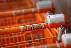 К российским структурам OBI подали иски почти на 300 млн рублей