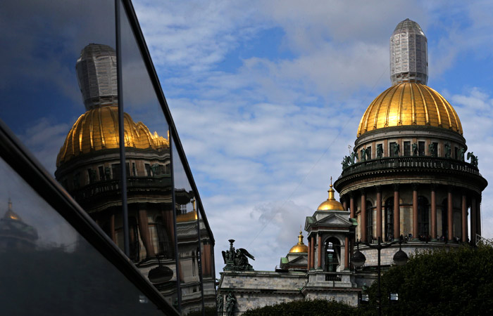 В Петербурге предложили передать Мариуполю оставшиеся после замены автобусы