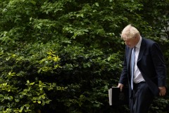 Голосование о вотуме недоверия Джонсону может состояться повторно через полгода