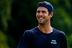 Хачанов вышел во второй круг теннисного турнира в Хертогенбосе