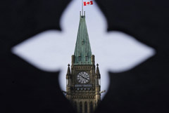 Канада ввела санкции в отношении нефтегазовой сферы России