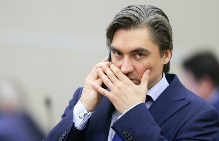 ЦИК РФ зарегистрировал Свинцова депутатом Госдумы вместо Жириновского