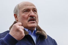 Лукашенко заявил, что экономические связи Белоруссии и РФ должны укрепляться