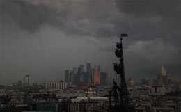 Гроза и ветер с порывами до 17 м/с ожидаются в Москве вечером