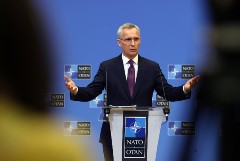 НАТО в своей новой стратегии будет расценивать РФ как угрозу безопасности