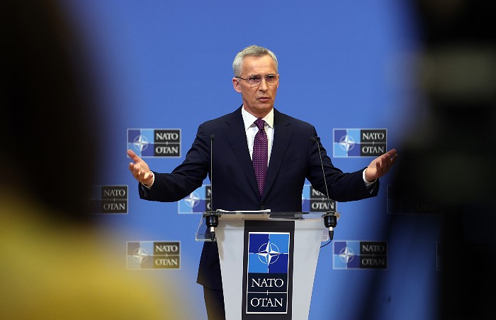 НАТО в своей новой стратегии будет расценивать РФ как угрозу безопасности