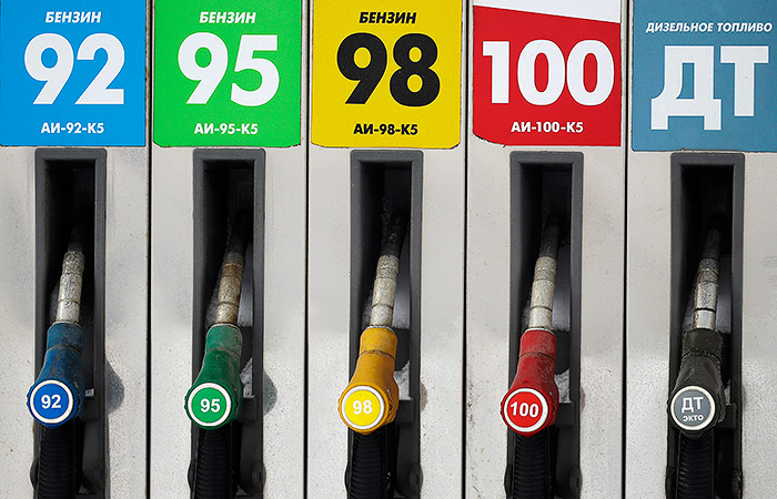 Минфин предложил ввести налоговый вычет для импортируемого и проданного в РФ бензина