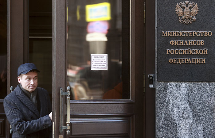 Минфин опроверг наступление дефолта в России