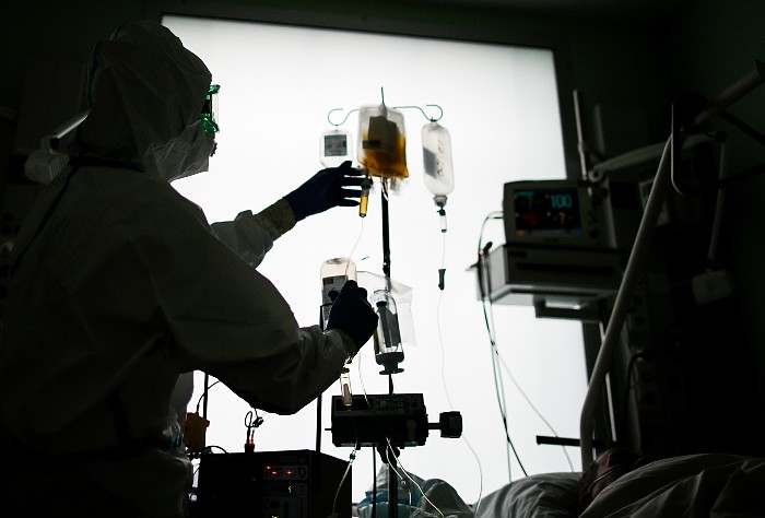 Арестованный по делу о госизмене ученый Колкер скончался в больнице в Москве