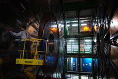 Большой адронный коллайдер запустят с рекордной энергией после трехлетнего перерыва