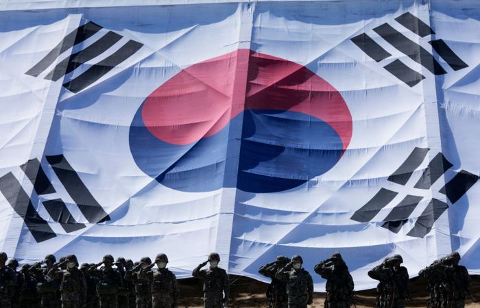 Президент Южной Кореи призвал к быстрому военному ответу в случае провокаций КНДР