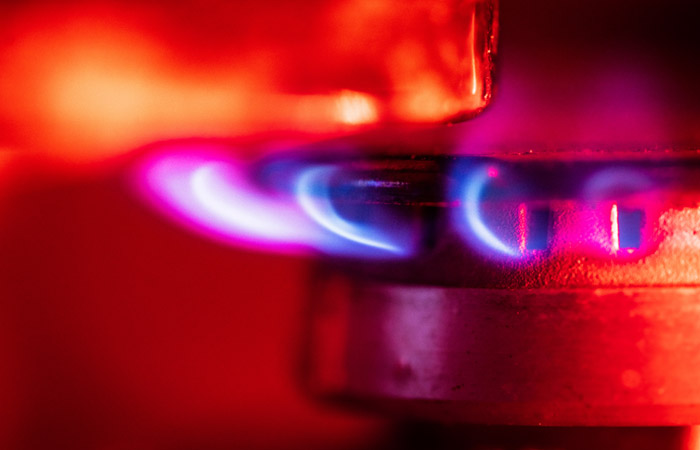 Цена газа в Европе превысила $2100/тыс. куб. м в ожидании сокращения поставок по "СП-1"