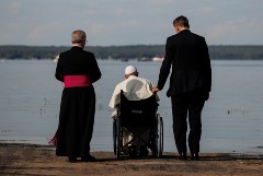 Папа римский не исключил возможности ухода на покой по состоянию здоровья