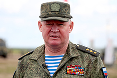 Руководить миротворцами в Казахстане будет командующий ВДВ Сердюков