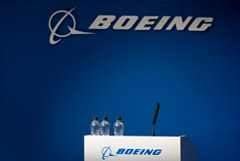 Рабочие трех заводов Boeing в США отменили забастовку