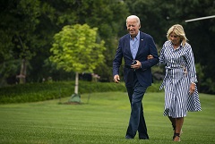 Байден отправился в отпуск